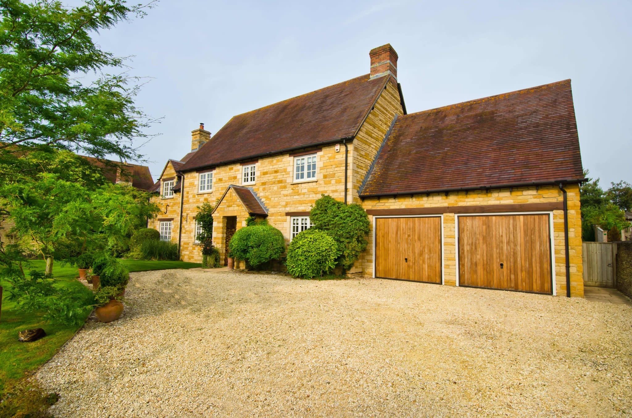 Gravel Driveway Installers Peckham SE15